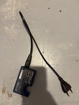 nabíječka Canon - 5