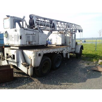 Autojeřáb Tatra 111 - 5