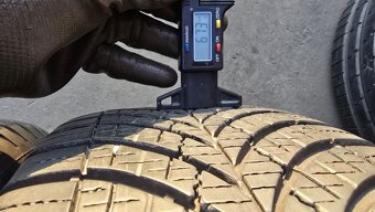 Celoroční pneu 205/55/16 Good Year - 5