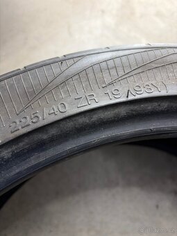 Letní pneu 225/40/19 - 5