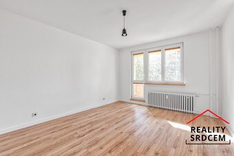 Pronájem zrekonstruovaného bytu 3+1 s lodžií, 73 m2, ul. Jiř - 5