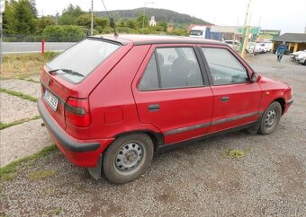 Škoda Felicia 1,3 40 kW CZ Historie GLX benzín - 5