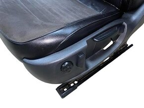 Sedačky černá kůže s alcantarou VW Passat B7 sedan r.v. 2012 - 5