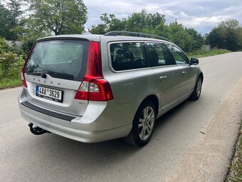 Volvo V70 2.0T, prav. servis, nové pneu, nová STK - 5