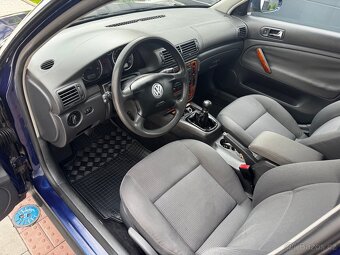 Volkswagen Passat 1.9TDI 96Kw Comfort - 5