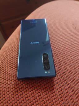 Sony Xperia V - 5