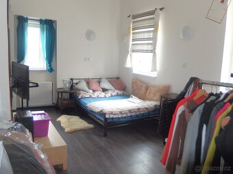 Pronájem bytu 1+1 s vl. vytápěním, ca 30 m2, v centru LBC - 5