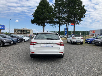 ŠKODA SUPERB 2,0TDI STYLE WEBASTO TAŽNÉ MANUÁL - 5