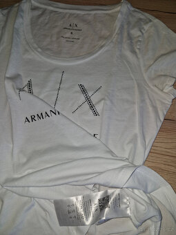 Nové tričko s kamínky ARMANI EXCHANGE vel.S - 5