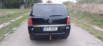Opel zafira 1.9 cdti 74kw 7 místné - 5