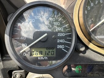 Yamaha FZS 600 - 5