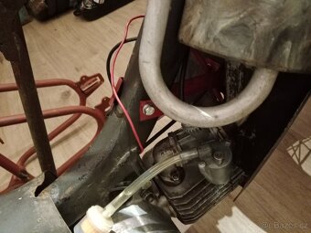 Motor bez výr. čísla. Pionýr - 5