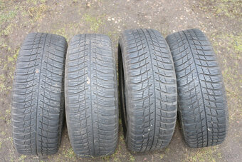 Plechový disk VW Škoda zimní pneu Bridgestone 215/60 R16 - 5