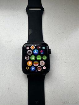 Apple Watch series 5 GPS - 5
