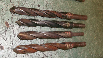 vrtáky / kov   20 ks - 5