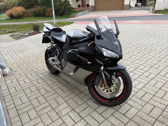 Honda CBR 1000rr - 5