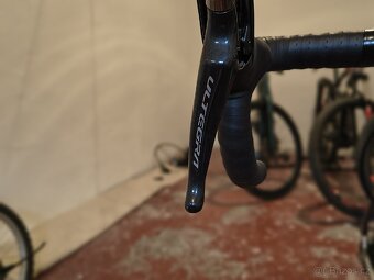 Silniční elektrokolo Focus Paralane2 6.8 - 5