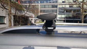 Pricniky Thule na Golf variant a Octavie combi - 5