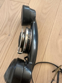 STAROŽITNÝ Telefon s integrovaným číselníkem 60.l - 5