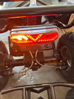 Zadní světlo motorka/ctyrkolka/skutr 12v - 5