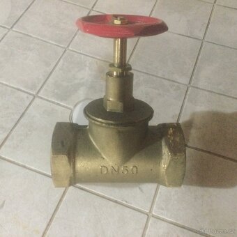prodej. vodovodního ventilu - 5