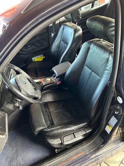 BMW e39 528i touring - 5