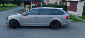 Škoda Octavia III RS 2.0 TDI 135kw - 5