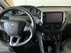 Peugeot 208 1.2 60kw benzín 2017 - 5