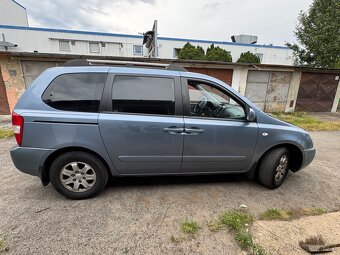 Kia carnival 2,9crdi - 5