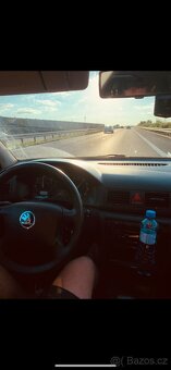 Volant Octavia 1 - 5