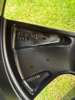 Vw Id3 East Dery Alu kola 215/55/18 7,5jx18 ET50 - 5