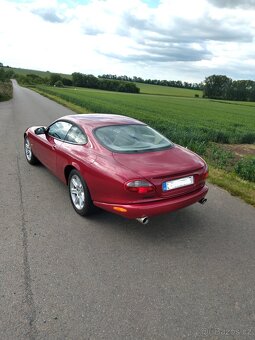 Jaguár Xk8 V8 - 5