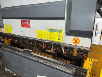 Použitý ohraňovací lis HP 80T/2500 CNC, r. v. 2016 - 5