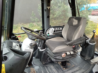 Bagr JCB 3CX - 5