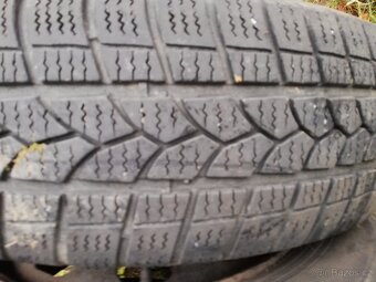 Prodám zimní gumy - 5