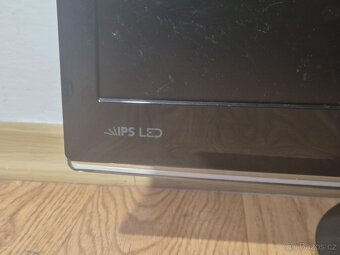 Monitor / Displej LG FLATRON 22 palců FHD IPS - 5