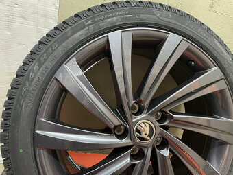 OCTAVIA 4 R18 NOVÁ ZIMNÍ SADA PERSEUS 225/45/18 95V 2024 - 5