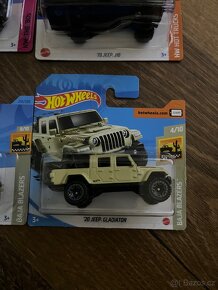Jeep Hotwheels - 5