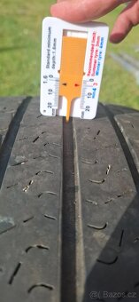 Michelin agilis camping 225/75 R16 C - 5