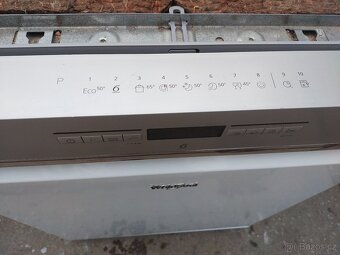 Prodám zánovní myčku zn. Whirlpool Zdarma Dovezu-- - 5