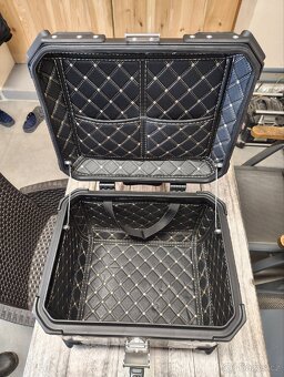 Horní kufr na motorku (TopCase) - 5