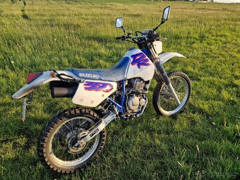 Suzuki DR350 S - 5