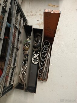 Staré německé nářadí, dílna závitníky veškeré ruční. - 5