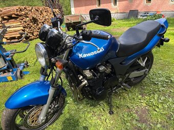 Kawasaki ZR-7 - 5