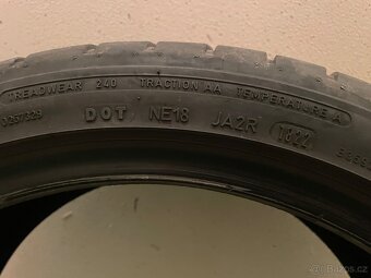 Dunlop Sport maxx RT 235/40/19 - 5