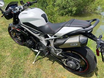 Triumph Speed Triple RS - 5