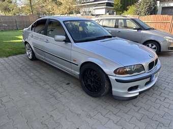 BMW e46 2.5i - 5