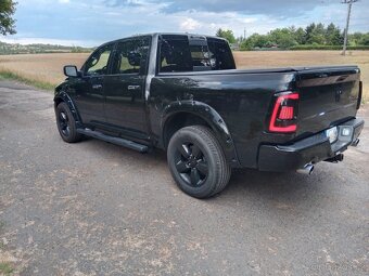Dodge Ram Big Horn pěkný stav - 5