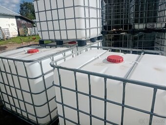 IBC nádrže kontejnery na 1000 litrů bílé - 5