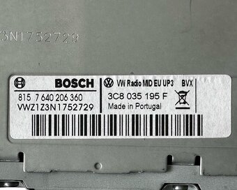 Rádio VW RCD510 3C8035195F VW Touran 1T3 r.v. 2014 - 5